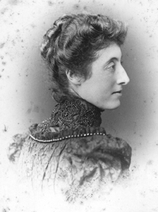 Old photograph of a female sitter.