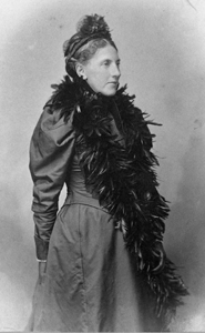 Old photograph of a female subject.